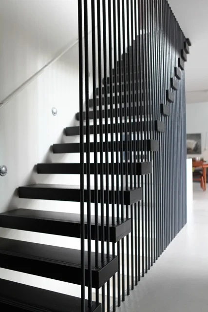 Customization Prefabricated Apartment Building Wood Stairs Design Indoor Wood Tread Floating Stairs