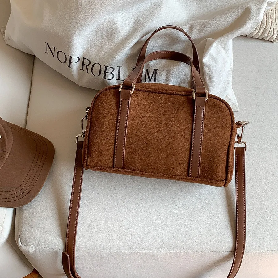 

Винтажные женские сумки для боулинга из искусственной замши. Дизайнерские женские сумки на плечо. Трендовая осенне-зимняя сумка через плечо. Маленькая большая сумка.