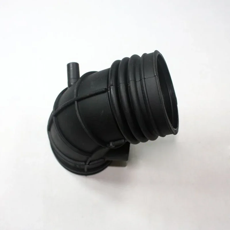 Rubberen slang voor luchtstroominlaat 13541435625   Voor BMW E38 E39 728iL 520i 523i 525i 528i