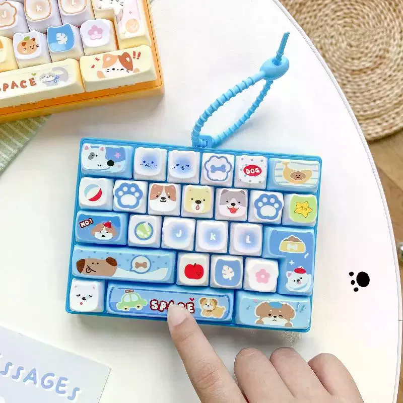 Mini Keyboard Fidget Toy Cute Cartoon Animal Print With Lanyard Finger Fidget Toy for Killing Time on Long Road Trips