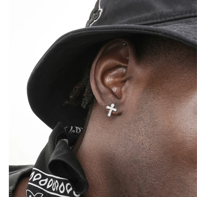 925 Silver Needle Rhinestone Cross Stud Earrings for Women Men New Design Sense Cross Without Ear Hole Ear Clip Party Jewelry