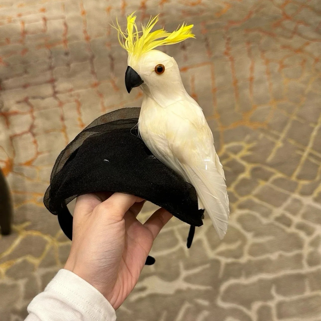 

Vintage replica 1940s hat ornaments hairband exaggerated art handmade white parrot hairband hat.