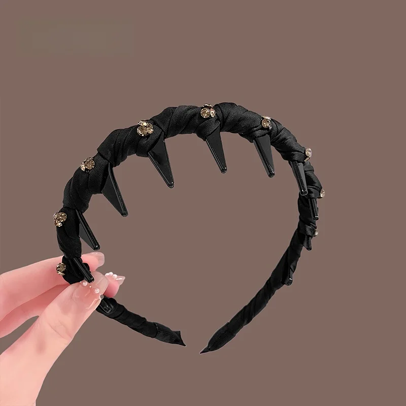 nova-tiara-de-tecido-com-efeito-diamante-2025-faixa-de-cabelo-antiderrapante-com-dentes-acessorio-de-cabelo-preto-para-penteados-e-decoracao