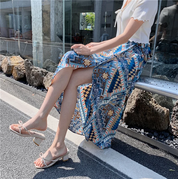 

Пляжная юбка-платье в этническом стиле с принтом, повседневная, с поясом, из полиэстера, со средней талией, с запахом, для отпуска