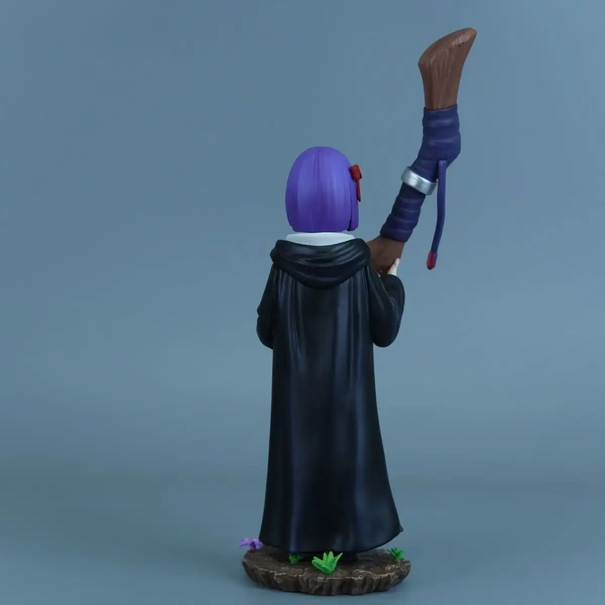 

Anime Figures Magician Fern PVC Model Frieren Purple Hair Collection Doll Tosy for Kids Girl Action Figure Gift Christmas Decor