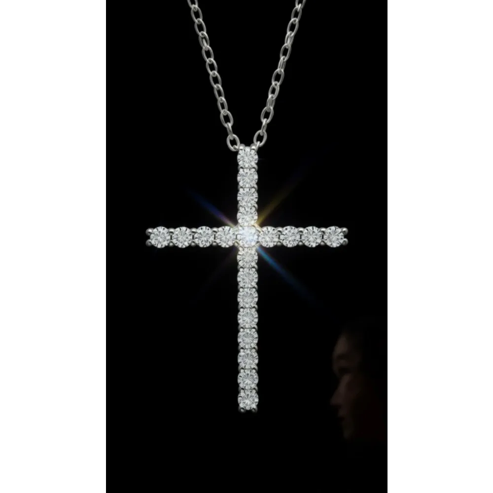 

Кулон-крест из муассанита 017 Cttw 17X12MM с изображением распятия Иисуса для женщин, с цепочкой 18 дюймов