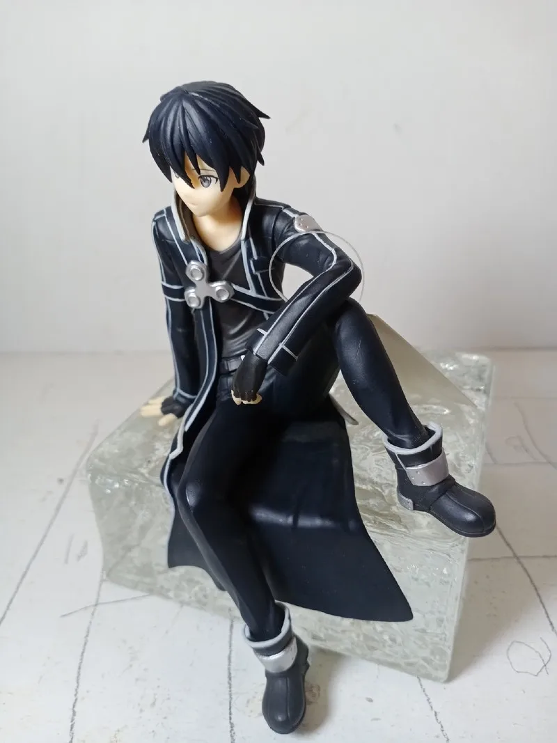 Instock Bandai Banpresto Prize Figura Sword Art Online Caja ciega Modelos Kirito (Kazuto Kirigaya) y Asuna (Asuna Yuuki)