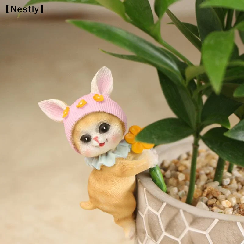Miniature Resin Hanging Cat Pot Hugger Kitten Figure Cute Bonsai Flower Pot Ornament for Home Modern Decor