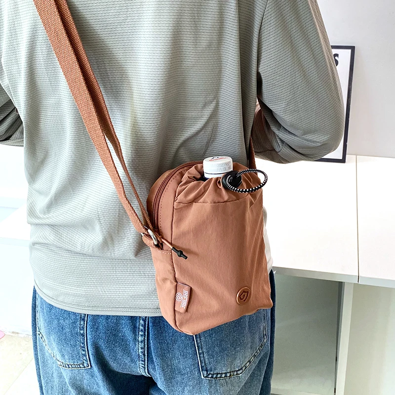 

Jielangi 2025 Новая легкая холщовая сумка для мобильного телефона, женская сумка через плечо, двухслойная сумка для чашки воды, универсальная одинарная...