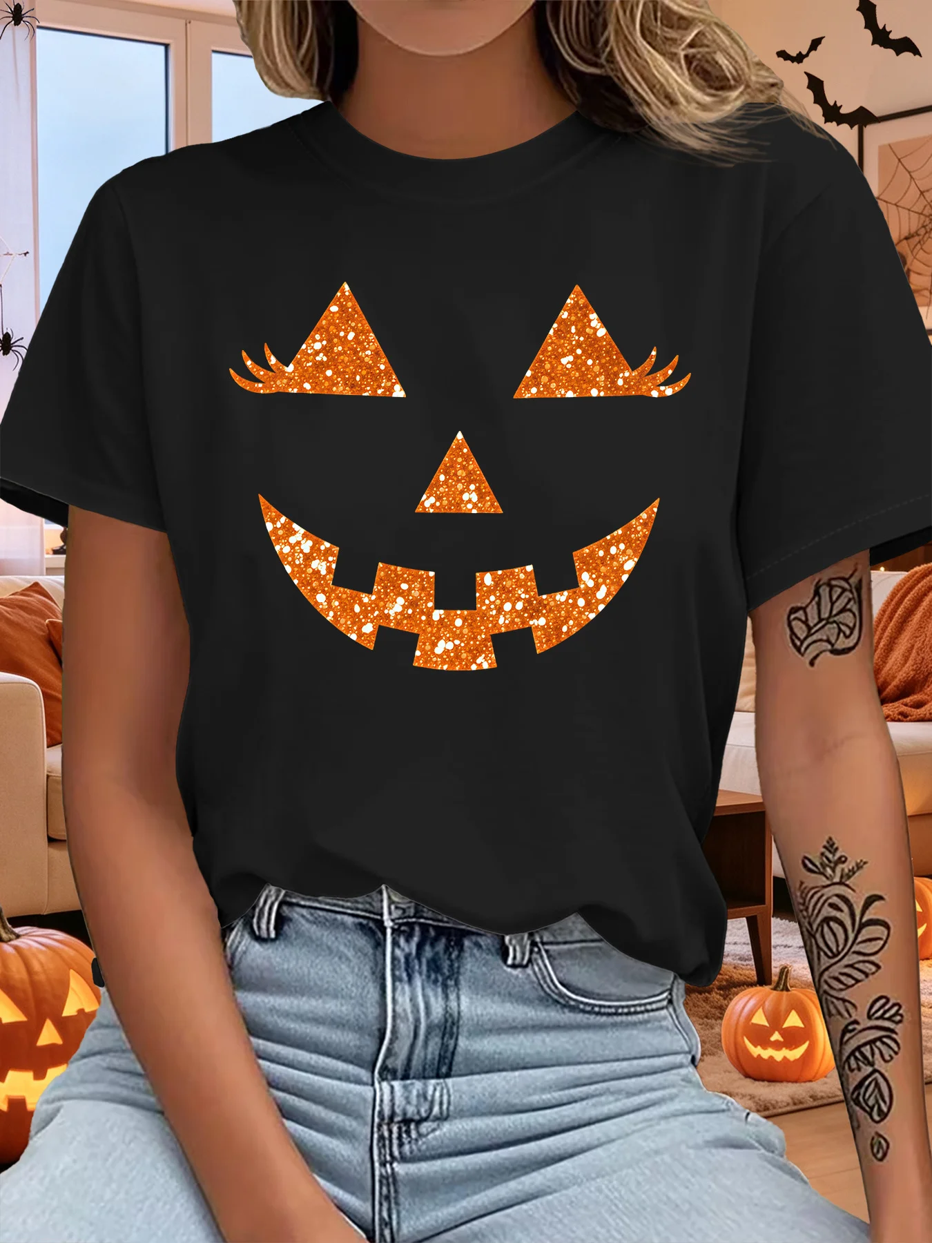Halloween Women T Shirt Glitter Pumpkin Face Tee Jack O Lantern Eyelash Print Short Sleeve O Neck Tops Ladies Holiday Party Wear
