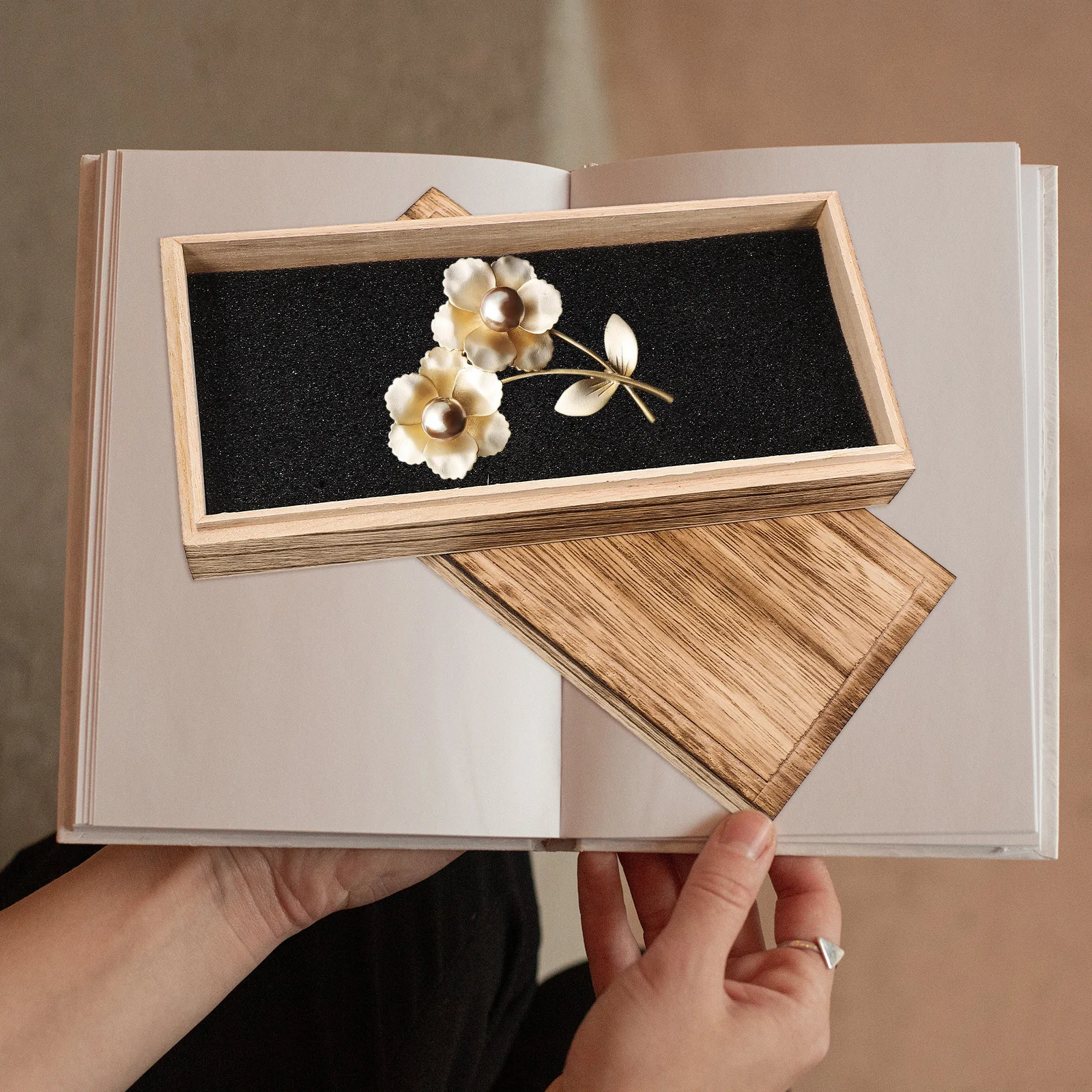 Wooden Jewelry Box Solid Wood Jewelry Case Sponge Liner Dustproof Desktop Storage Organizer For Necklaces Bracelets Earrings