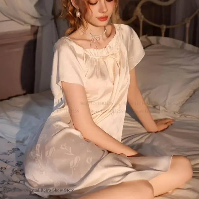 

Summer New Ice Silk Nightdress Sleepwear Jacquard Short Sleeved Nightgown Outwear Sweet Cute Young Girl Home Dress Loungewear