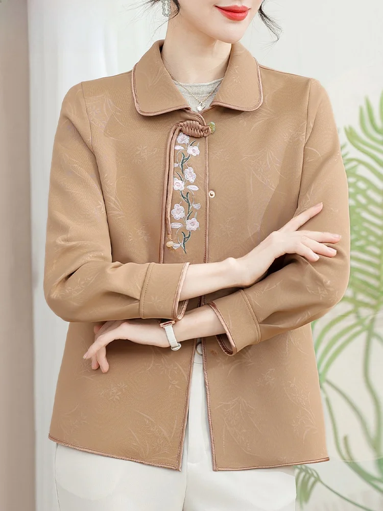 

Новая китайская женская весенняя верхняя одежда: модная ветровка с вышивкой, укороченная, с воротником, на одной пуговице