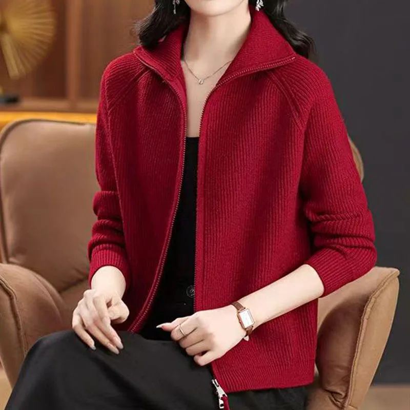

Spring and Autumn 2025 New Lapel Short Double Zipper Knitted Cardigan Women's Loose Western Sweater Jacket