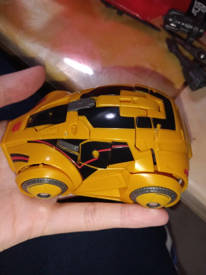 Auf Lager Transformation Spielzeug SS Spiel Version WFC BEE GE01 Transformation Spielzeug Modell Action-figuren Sammlung Geschenk Anime Figur