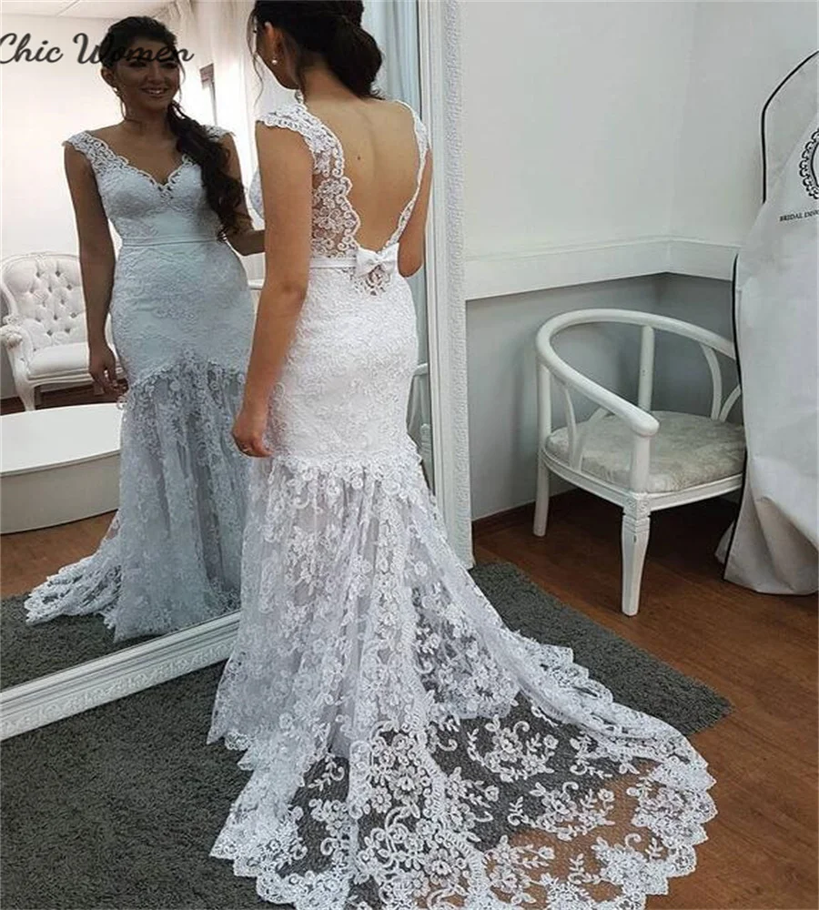 

Charming Mermaid Lace Wedding Dress 2024 Sexy V Neck Backless Beach Bride Dress Sweep Train Full Lace Country Bridal Dress Women