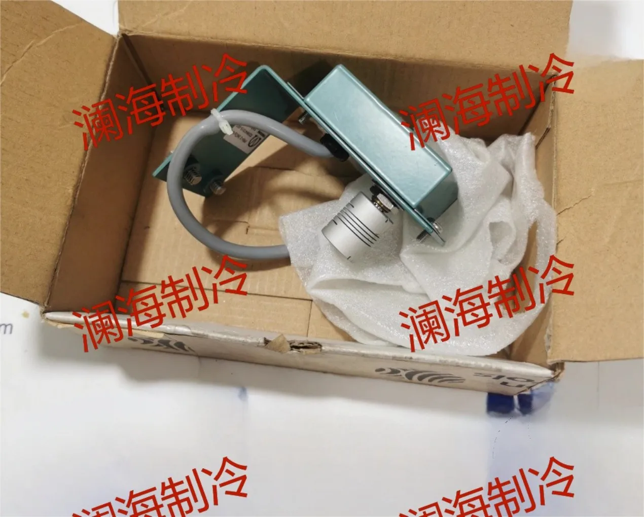 

371-08104-001 YK guide vane motor position sensor assembly 025W47015-002 025-47015-002