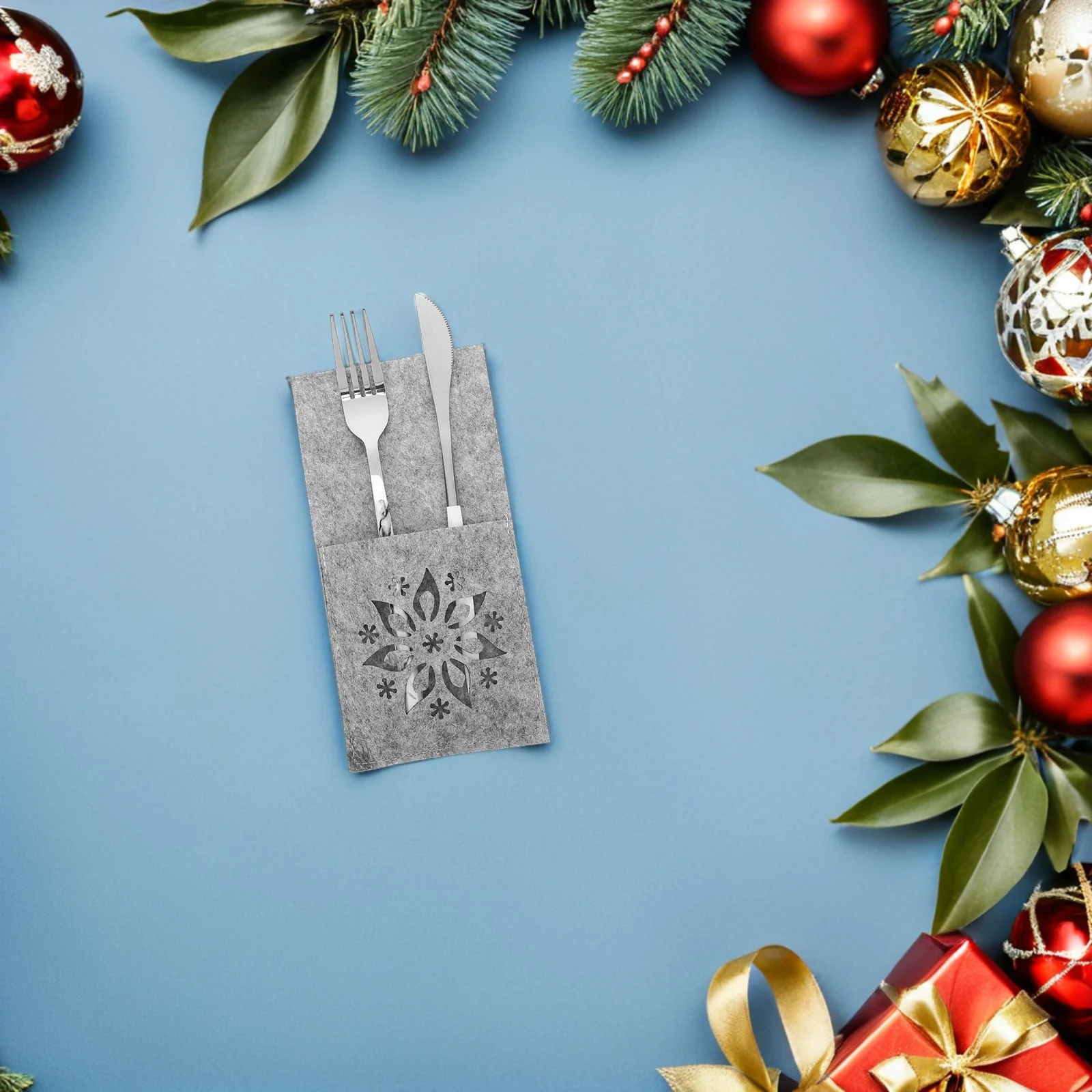 

8Pcs Christmas Cutlery Organizer Rustic Silverware Holder Soft Fabric Flatware Sleeves for Holiday Dinner Party Decorations