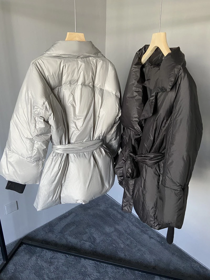 Piumino da donna invernale 2025 Giacca ampia con cinturino per pendolari