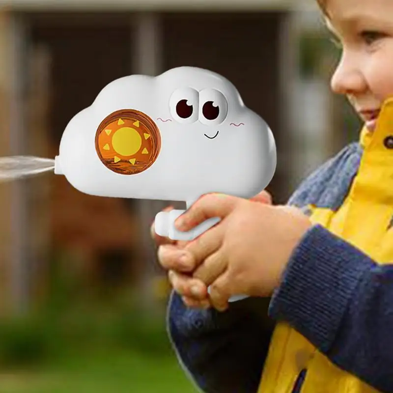 لعبة بخاخ الماء قوية على شكل سحابة لعبة محمولة للاستخدام الخارجي لحمام السباحة على الشاطئ أو الحمام العائلي