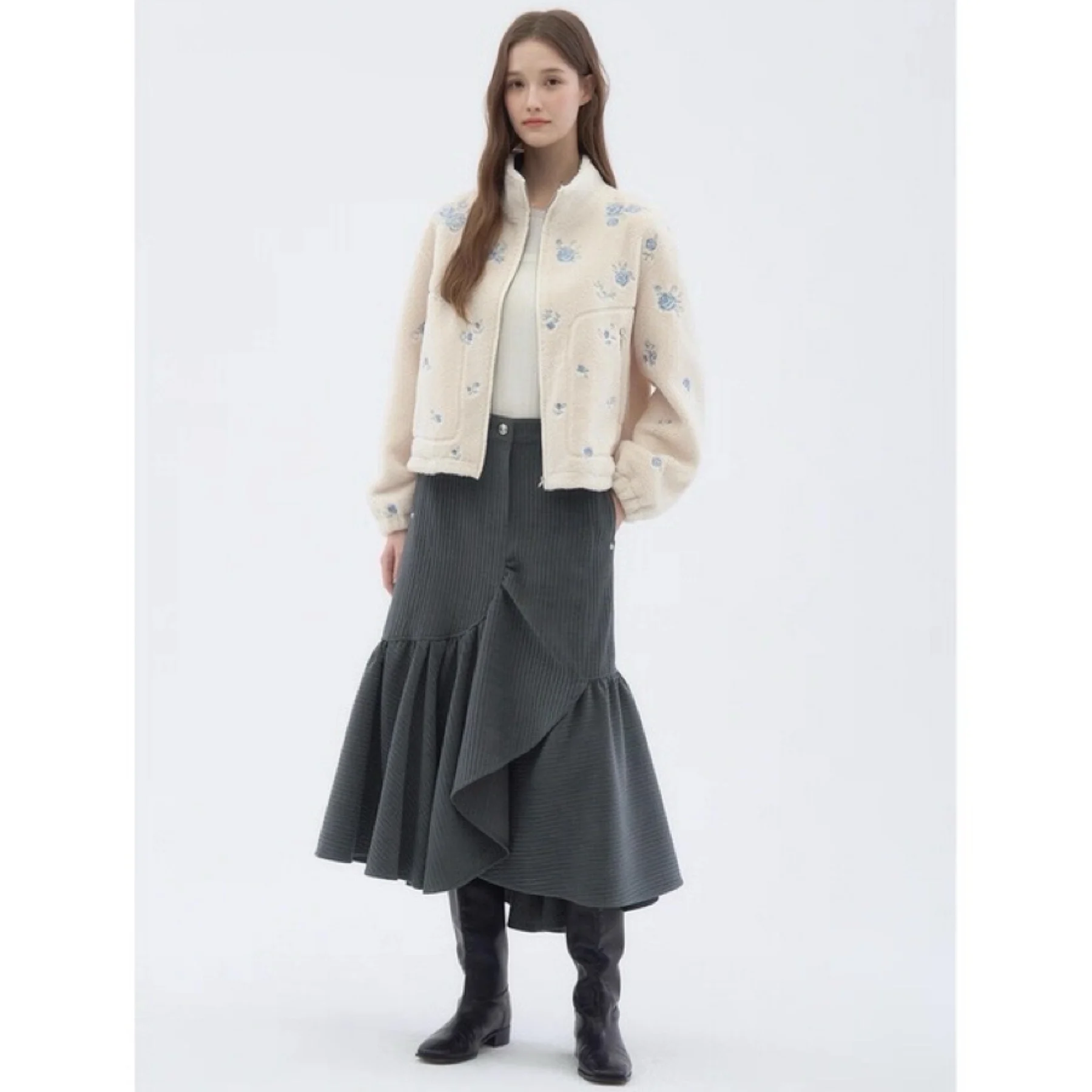 

Lemon Cheese Casual Stand Collar Embroidered Faux Lamb Fur Warmth Outerwear Winter Season Women's Loose Fit Long Sve Zipper