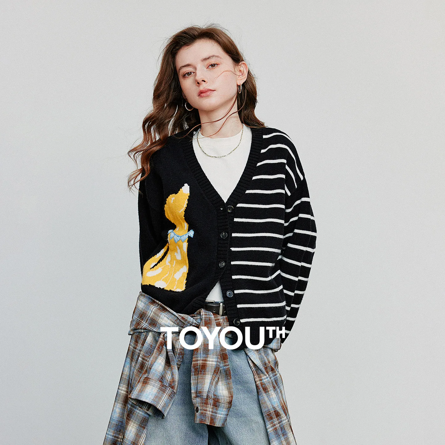 

TOYOUTH Women Knitted Cardigan 2025 Autumn New Color Contrasting Dog Jacquard V Neck Irregular Long Sleeve Sweater Tops