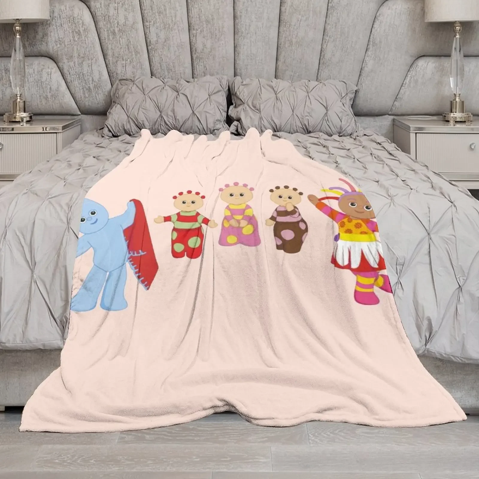 In the night garden Throw Blanket Fluffy Shaggy Blanket Loose Blanket Thermal Blankets For Travel Blankets For Baby