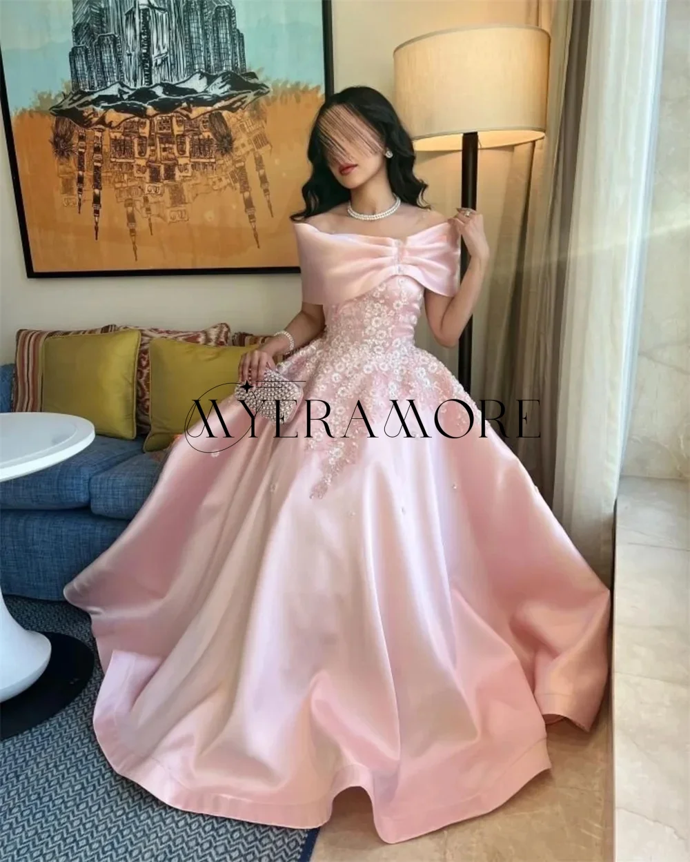 Luxury Off The Shou… - image