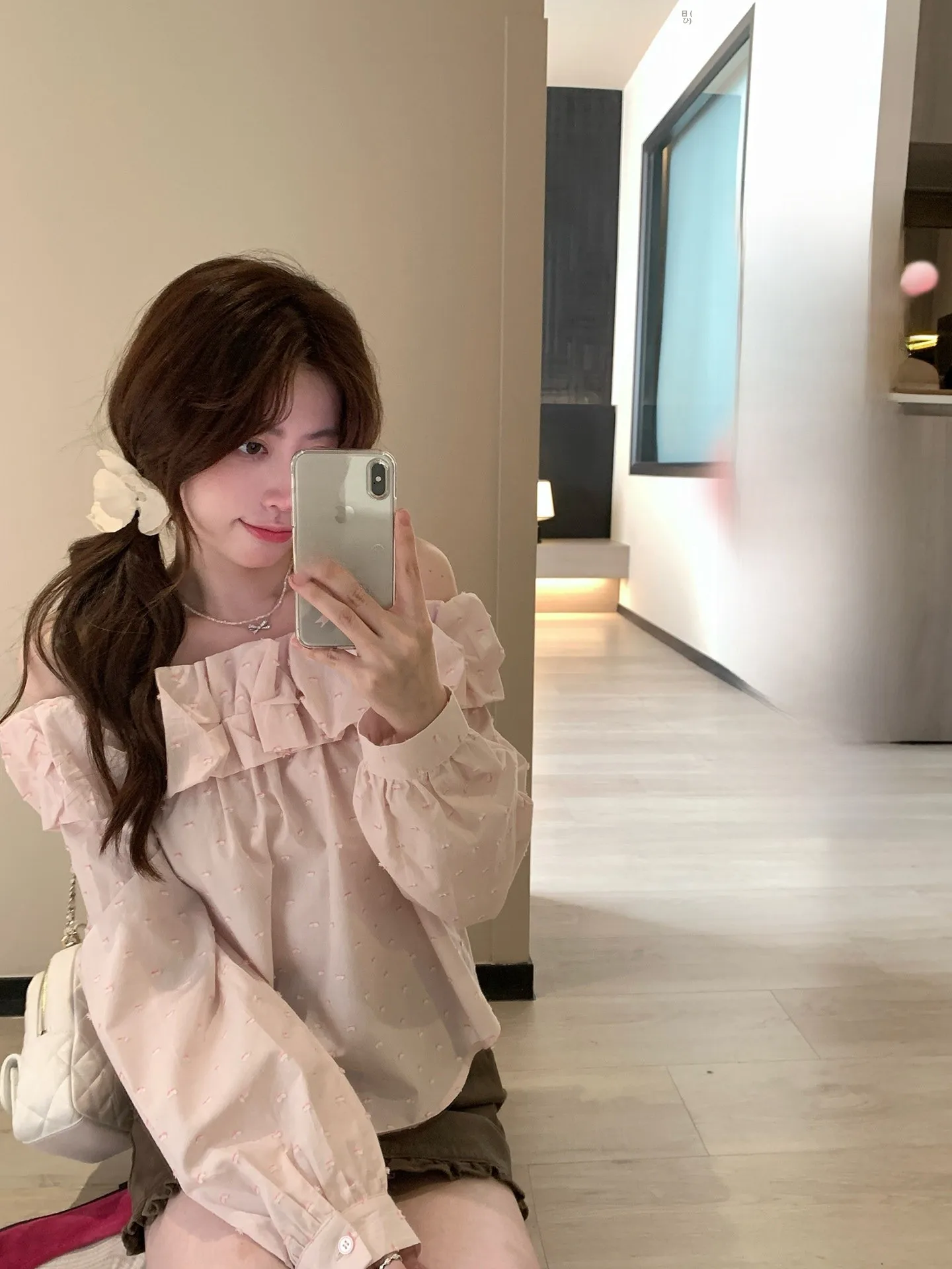 

Розовая женская рубашка PtonUmi с одним открытым плечом и длинным рукавом, ранневесенний топ с цветочным узором, свободного кроя, из хлопка, повседневная