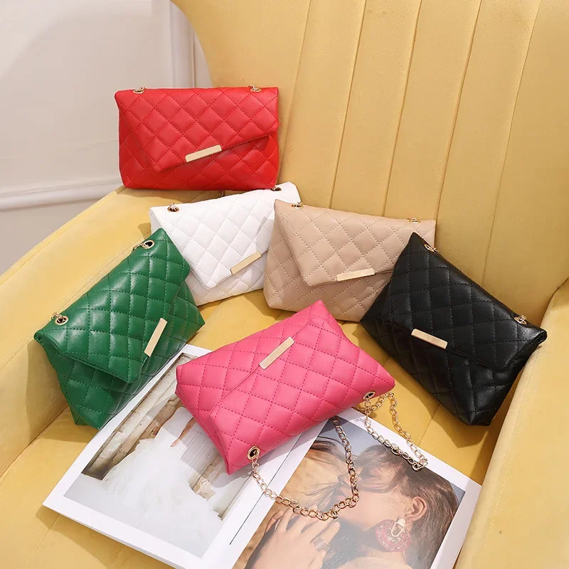 Women\'s handbag 2024 Ladies new makeup bag plaid small square bag diamond chain mobile phone bag