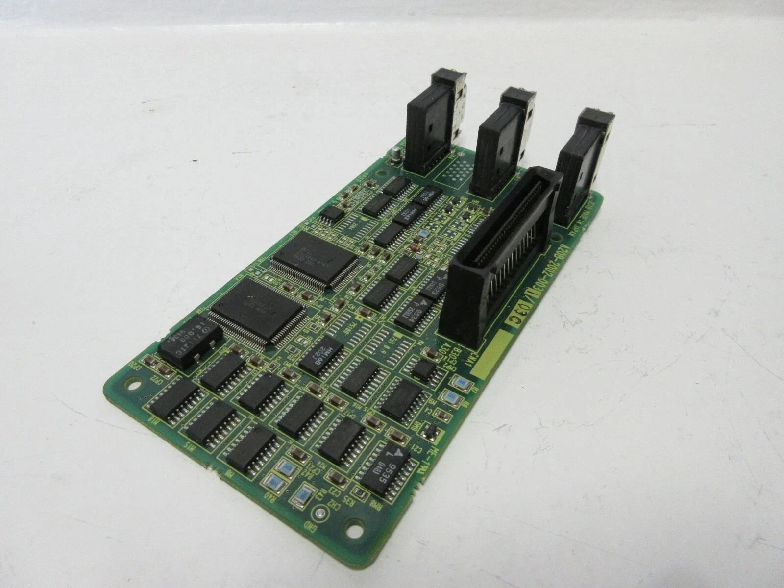 A20B-2002-0031 Для FANUC A20B-2002-0031 Печатная плата Б/у ПК