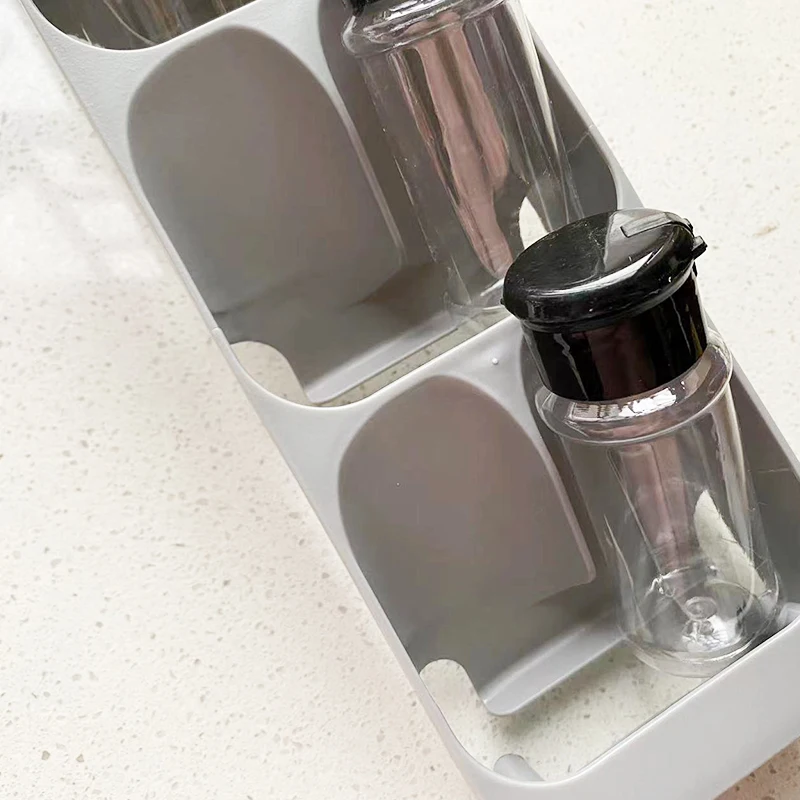 8 Grids Kitchen Spice Organizer in Drawer Spice Rack Holder 100ML Seasoning Shaker Bottles Clips Cabinet Spice Bottle Rack