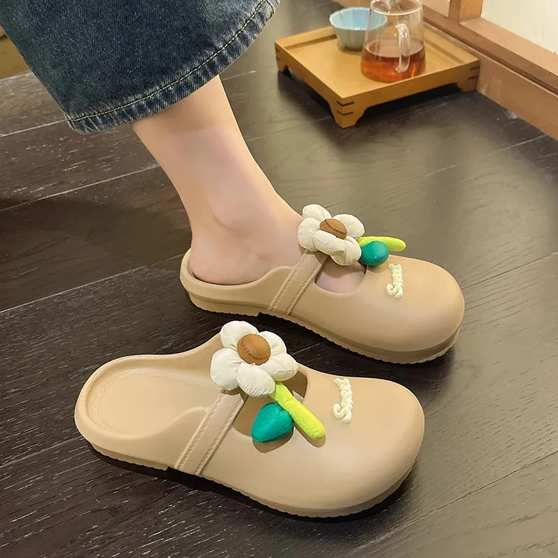 

New Trend Cartoon Design Summer Non-slip Soft Sole Slides Lithe Seabeach Sandals Women Casual Slippers Ladies' Home Flip Flops