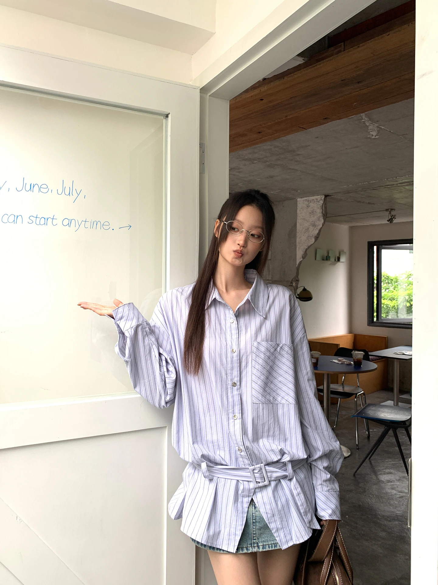 قميص نسائي فضفاض بأكمام طويلة وخطوط زرقاء، ملابس خارجية للخريف، تصميم راقٍ وفريد وأنيق من مزيج القطن بياقة بولو #3