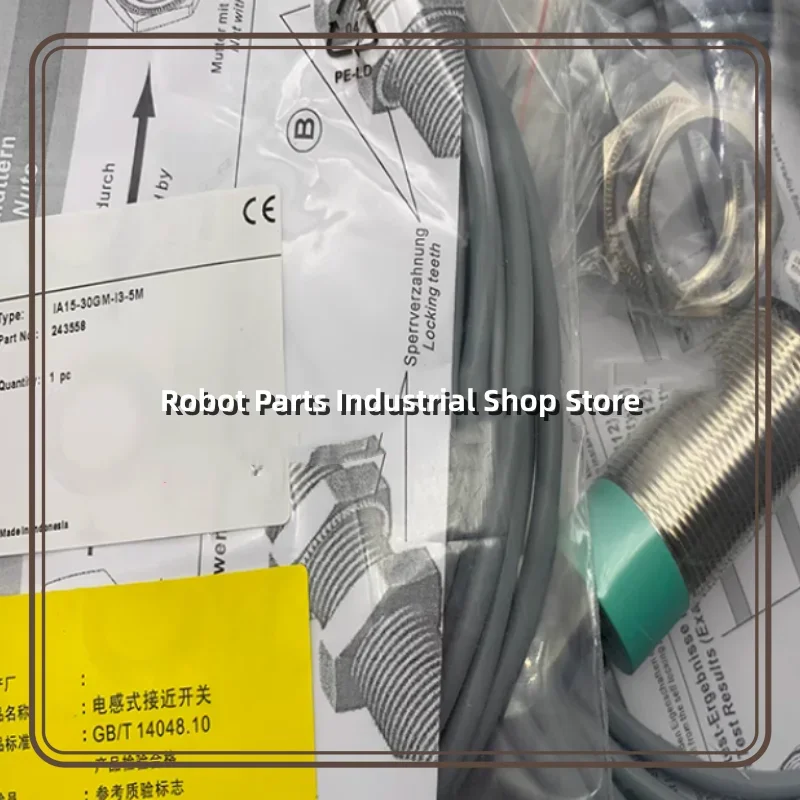 

2pcs New approach switch IA8-30GM-I3 IA5-18GM-I3