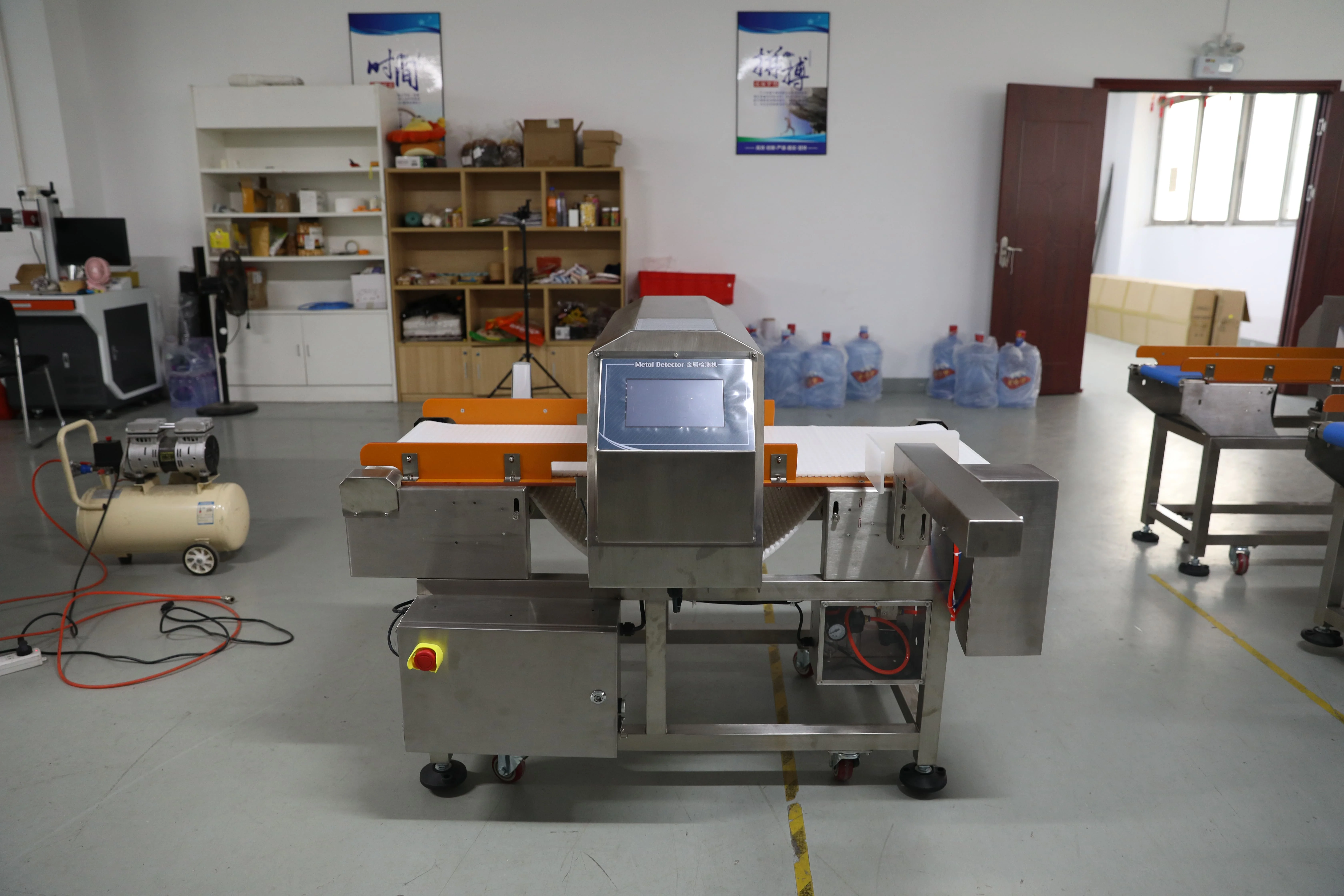 سعر المصنع CE نوعية جيدة فحص الفولاذ المقاوم للصدأ الناقل للماء للكشف عن المعادن للمنتج الغني بالمياه المالحة