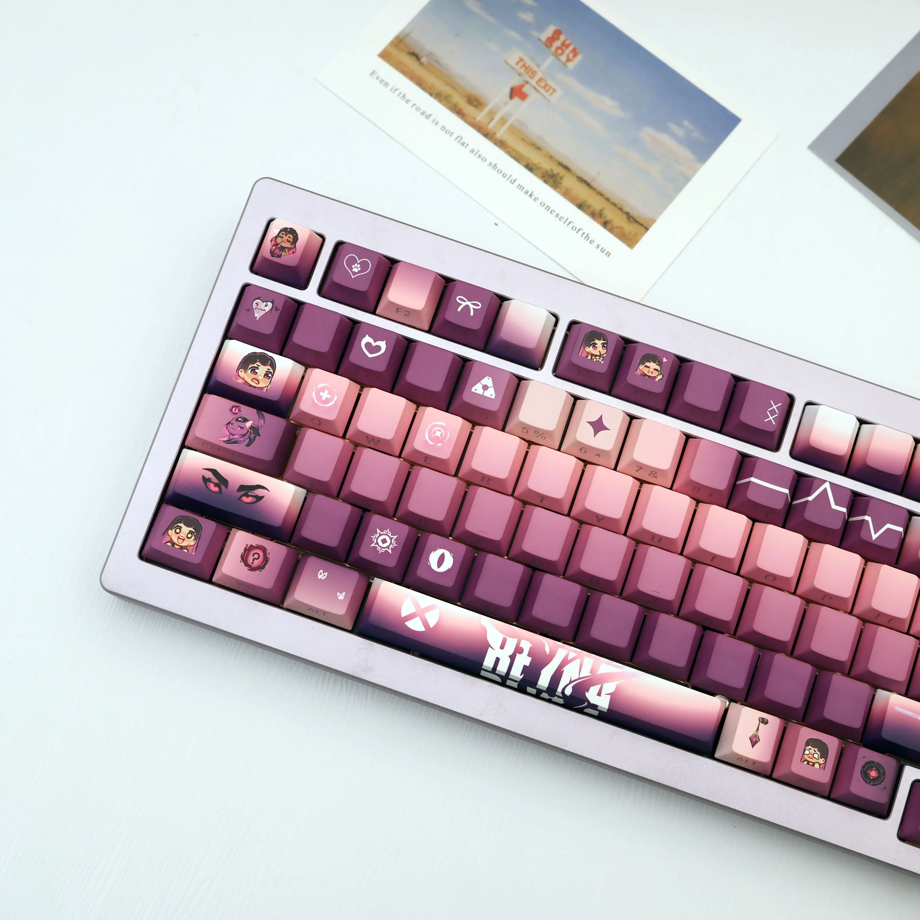 138 Keys Anime Kid PBT Keycaps Side Print Translucent Cherry Style Dye-Sub MX Switch 61 64 68 87 96 104 108