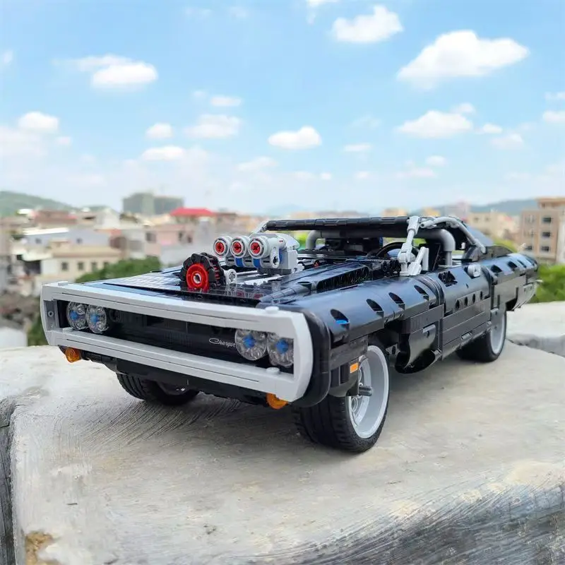 

1077 деталей, технический конструктор 1:10, спорткар Dodge Charger из фильма «Форсаж», MOC-модель, сборные блоки, игрушка-подарок для детей