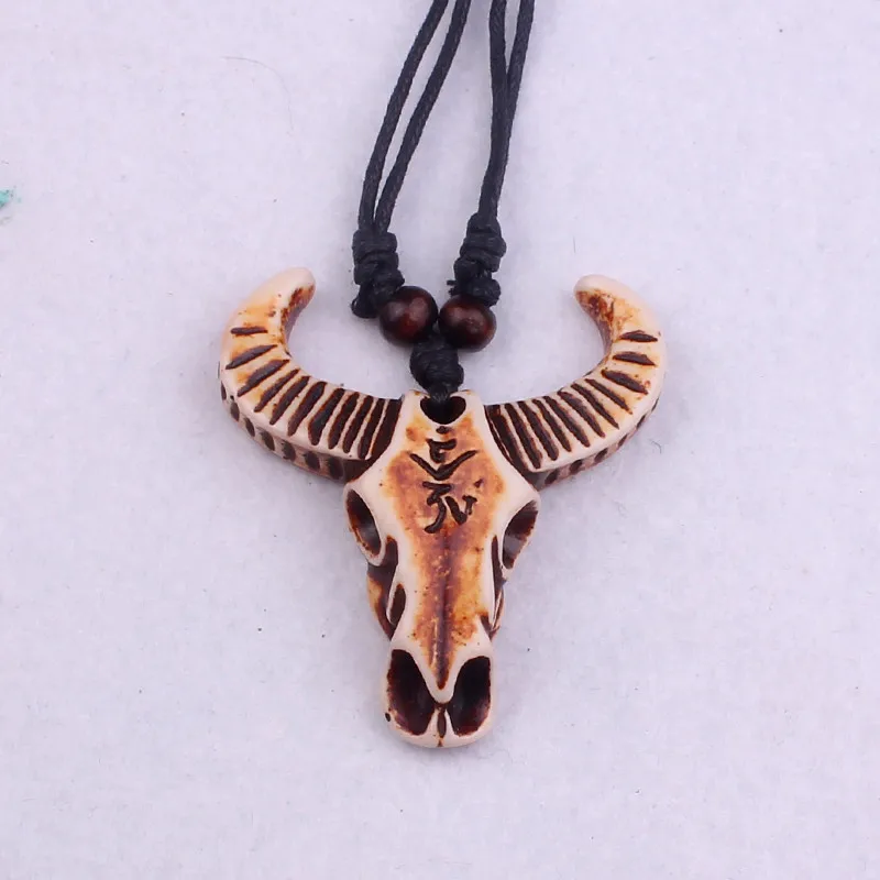 

Can Be Sent on Behalf of Imitation Yak Bone Carving Necklace Cow Head Horn Pendant Halloween Travel Commemorative Orname