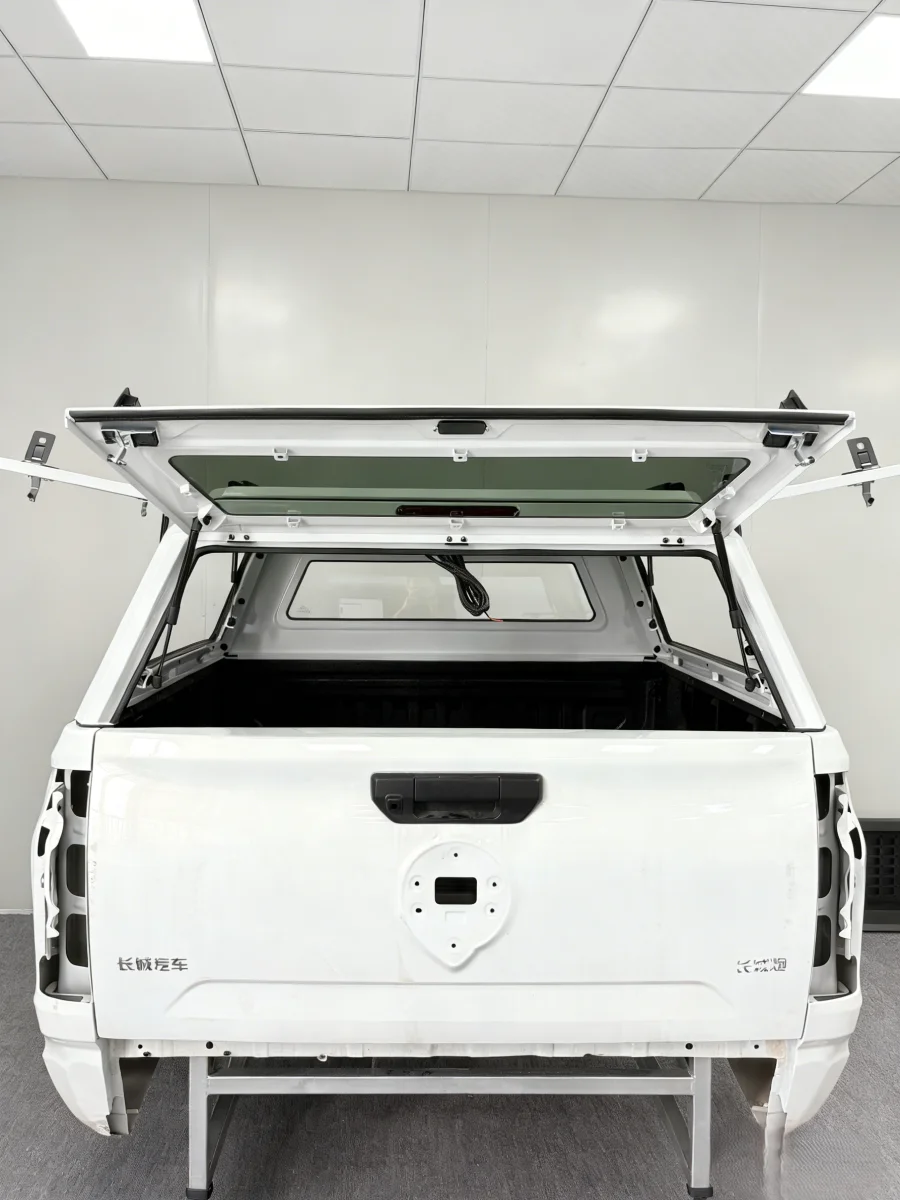 

White Pickup Hard Top Aluminum Custom Waterproof Pickup Canopy Truck Bed Caps Uto Accessory for TOYOTA HILUX REVO/VIGO T6/T8
