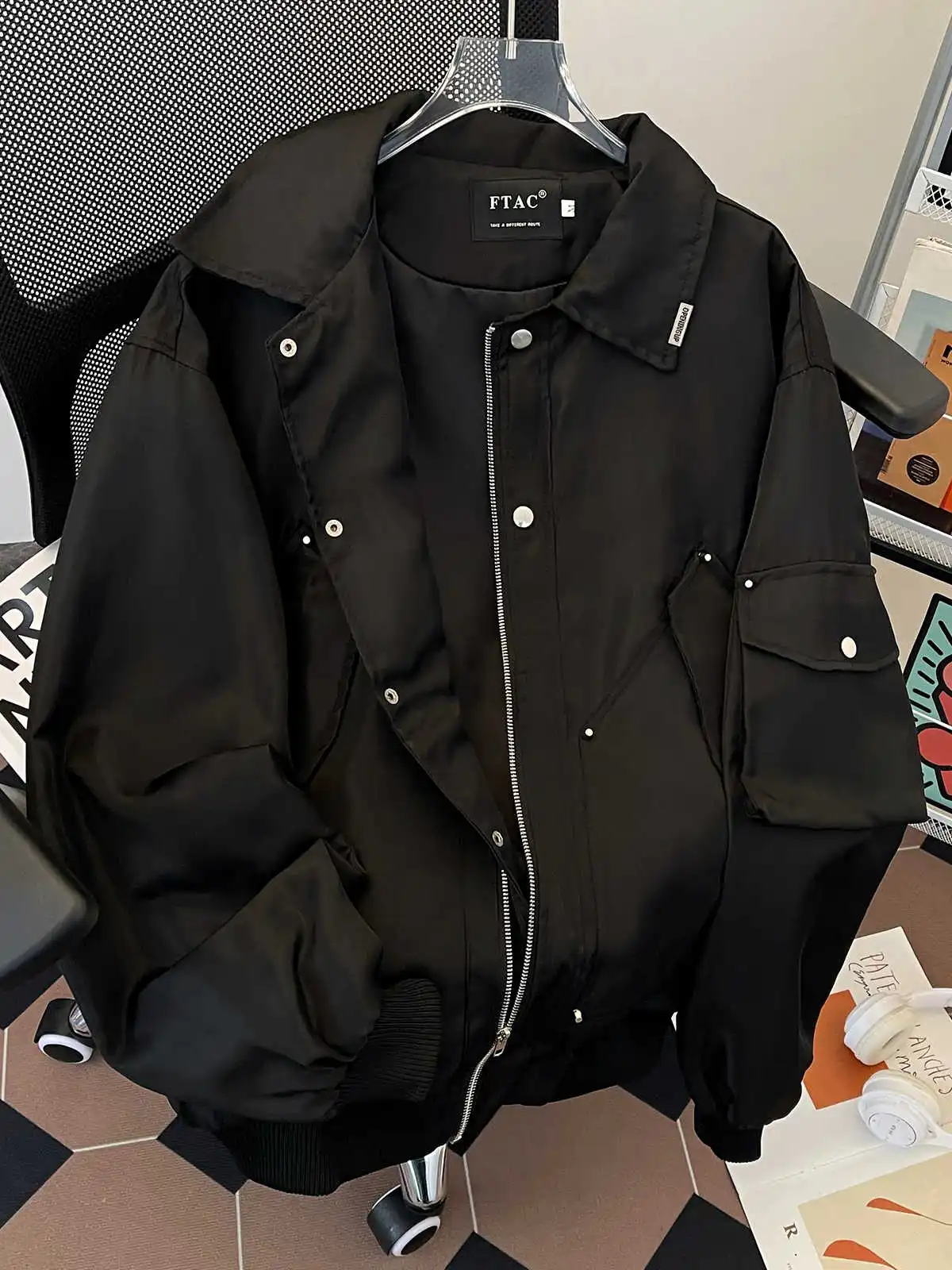 

Women's Black Gothic Autumn Jacket Vintage Bomber Jacket Long Sleeve Teenage Coats Loose Harajuku Streetwear Outerwear Tops 2025