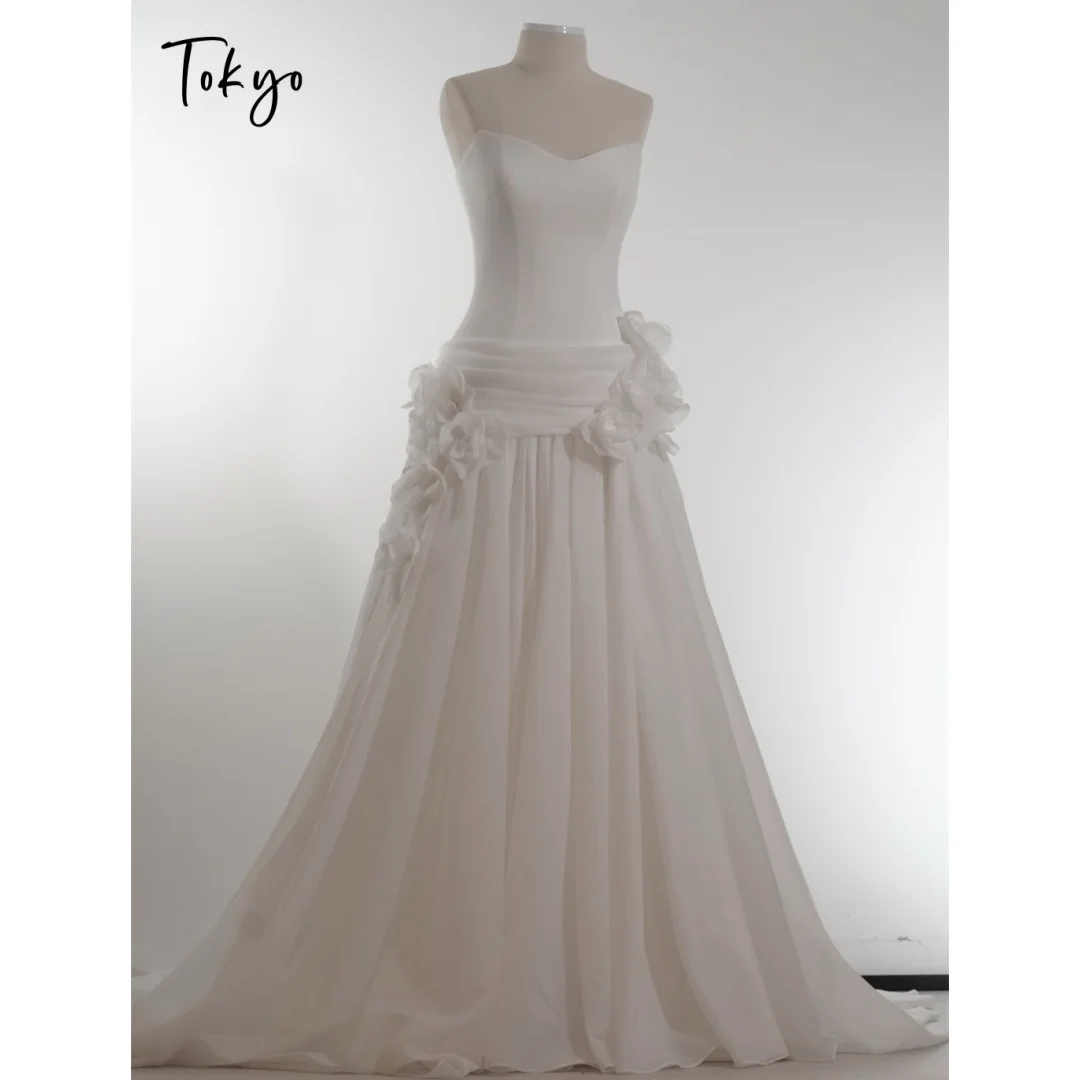 Tokyo Custom White Strapless 3D Flower Chiffon Wedding Dress A Line Sweep Train Elegant Wedding Gown Formal Bridal Evening Party