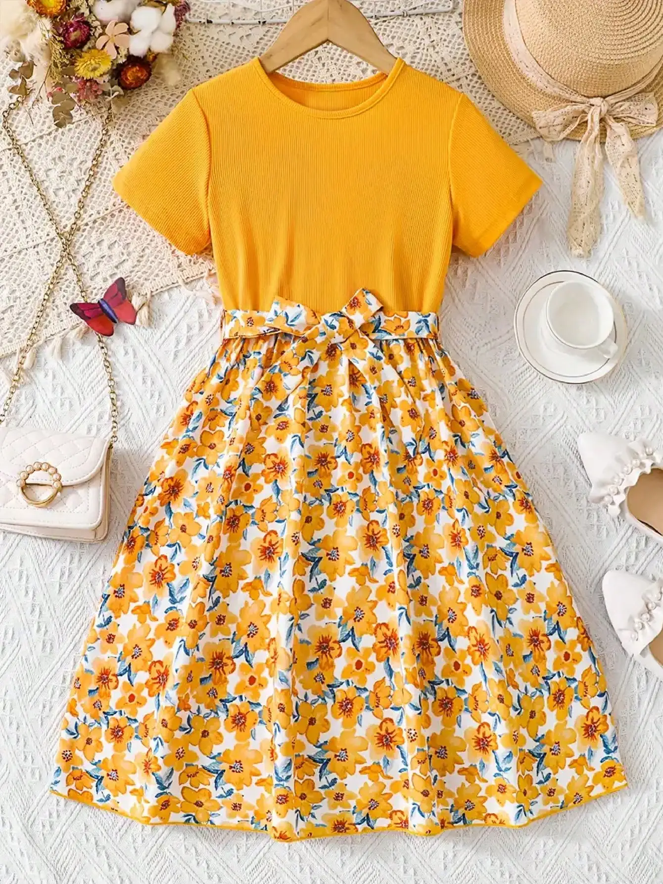2026 Casual Sweet Girl Patchwork Floral Short-Sleeved Dress, Solid Color Round Neck Top, Summer Casual Floral Dress Gift