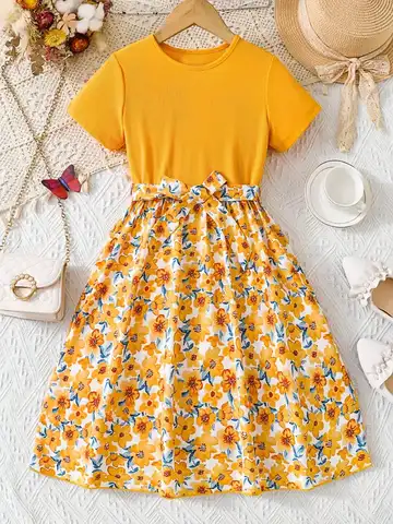 2026 Casual Sweet Girl Patchwork Floral Short-Sleeved Dress, Solid Color Round Neck Top, Summer Casual Floral Dress Gift