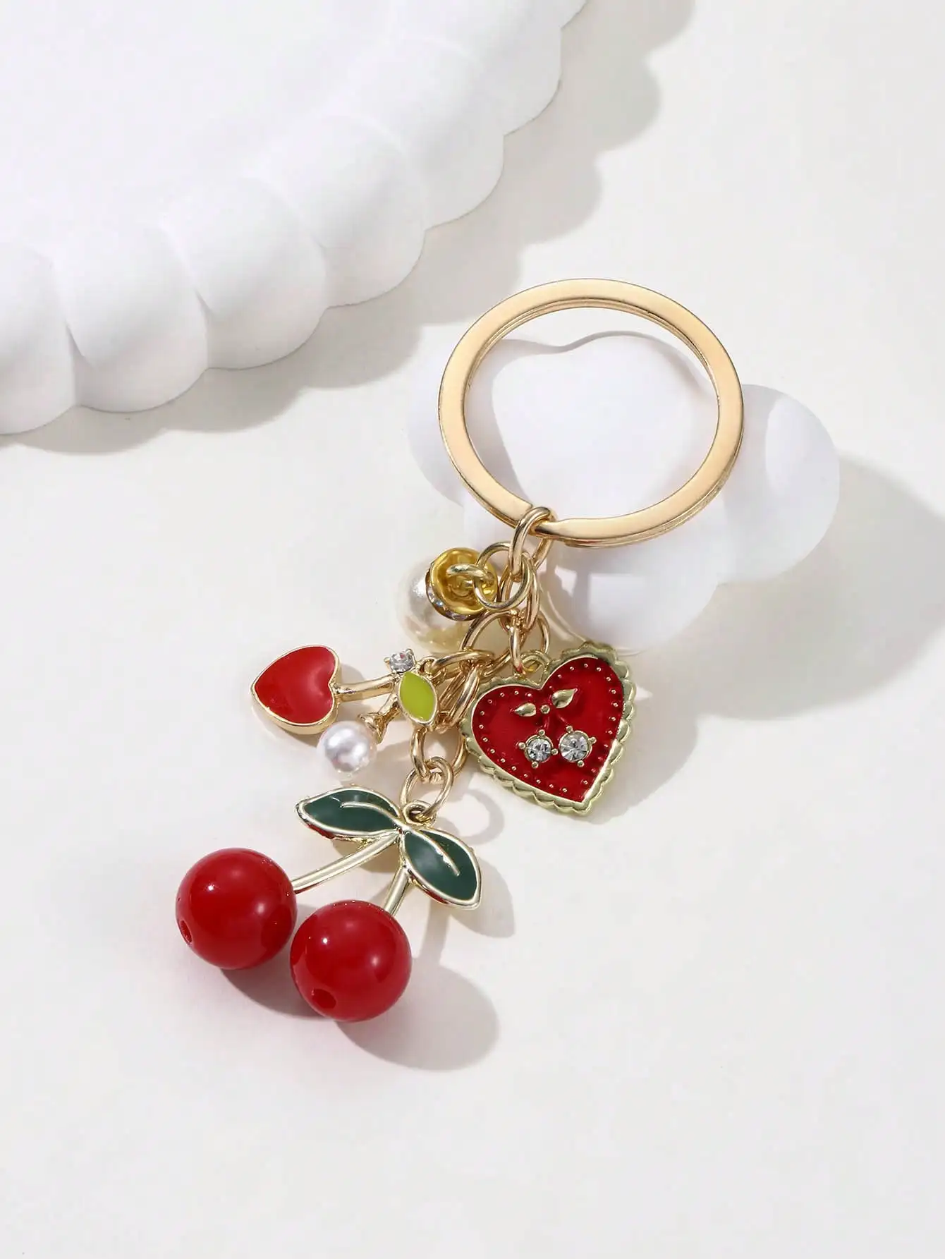 Exquisitely Designed Faux Pearl Cute Creative Red Cherry Faux Pearl Keychain Valentine's Day Gift Souvenir Car Accessories Bag Charm School Pearl Goth Y2k