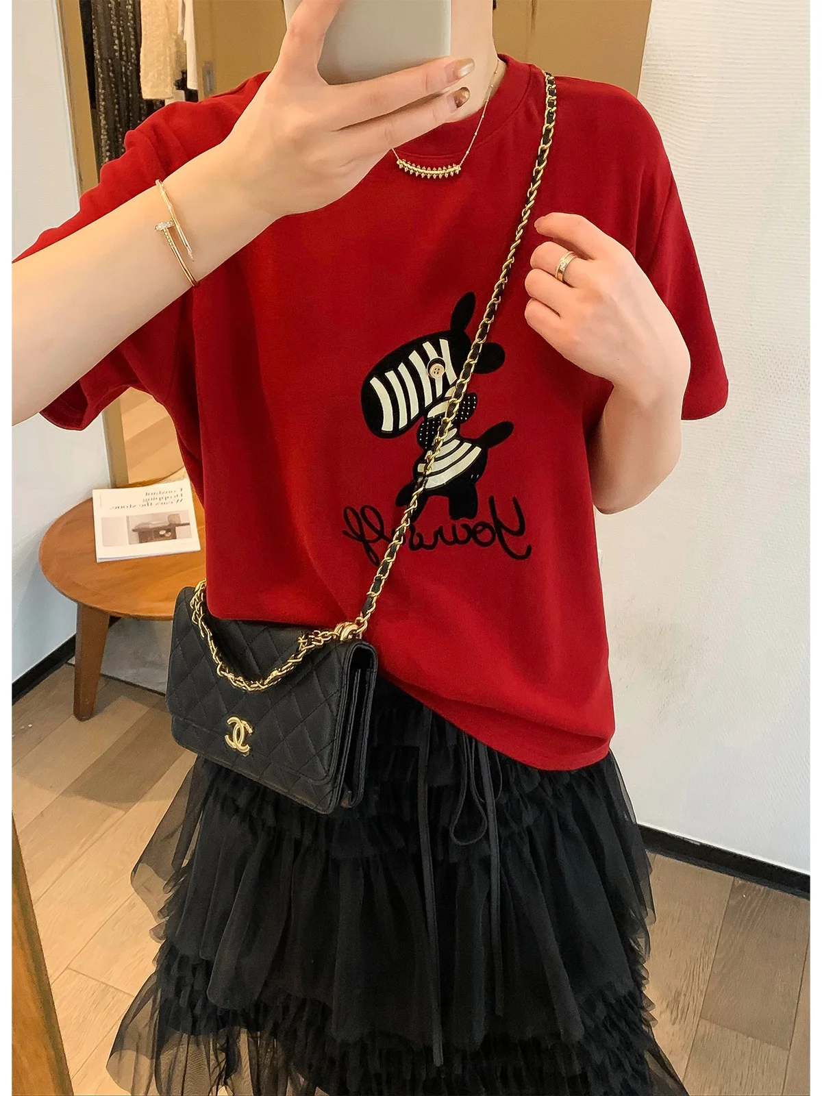 

Женская футболка Love Devil Fi с принтом, свободного кроя, с коротким рукавом и круглым вырезом, весна 2026, модный повседневный топ в корейском стиле