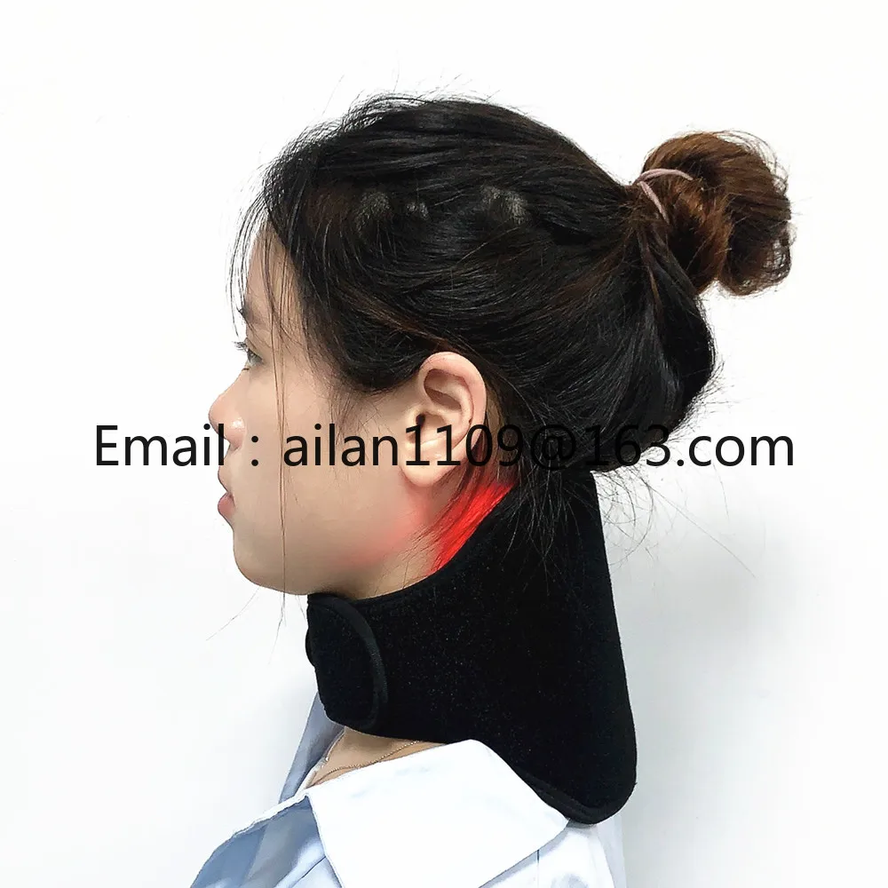 2023 Rechargeable Red Light Therapy Neck Pad Pain Rlief Care 660nm 850nm Portable Home Use LED Light Therapy