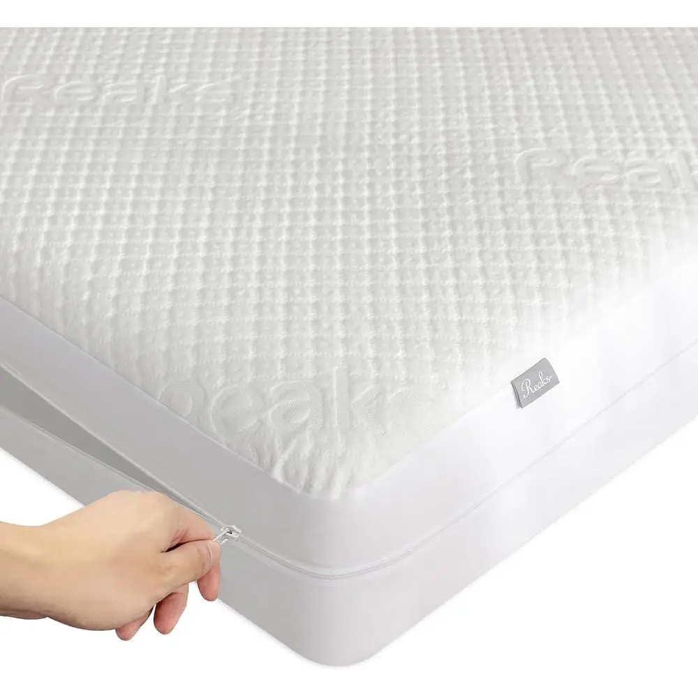 

Queen Size Mattress Protector with Zipper - 100% Waterproof Zippered Mattress Cover - Cooling Noiseless Bed Mattress Covers - To