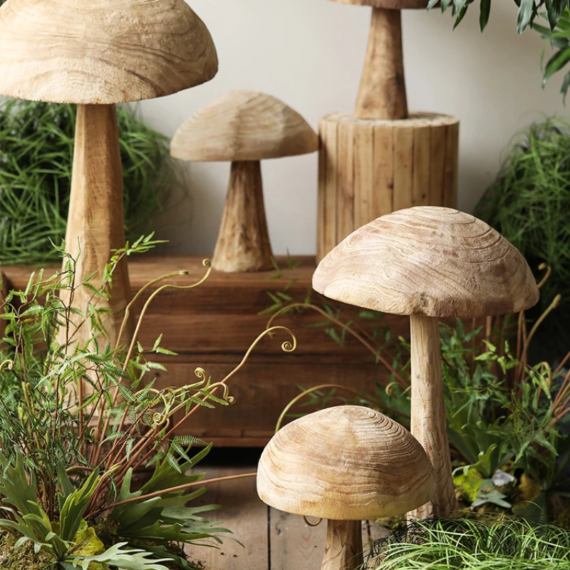 

Wooden Mushroom Decoration Vintage Solid Wood Bed & Breakfast Style Decoration Yard Floor Big Decorations Courtyard Landscape