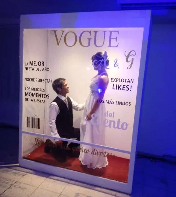

manufacturers wholesale metal detachable magazine retro photo booth wedding magazine box wedding